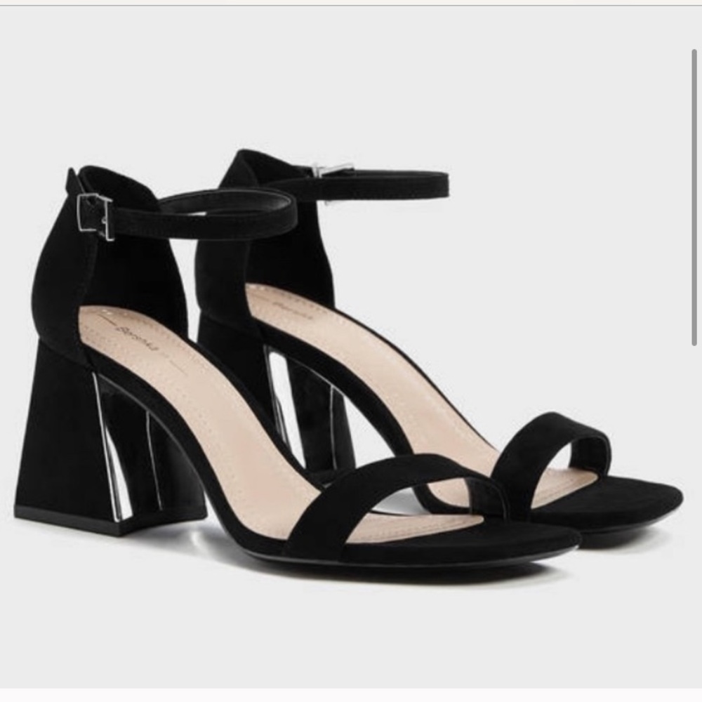 Berksha block heel sandals